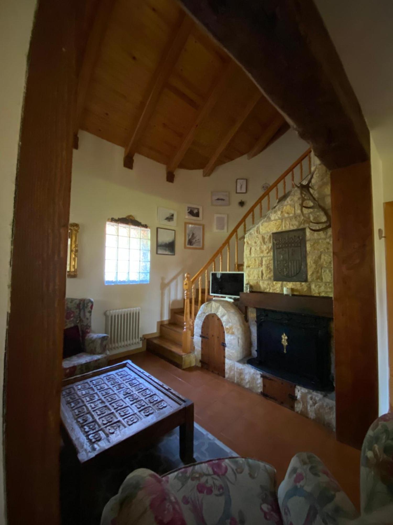 Casa Moron Villa Villanua Luaran gambar